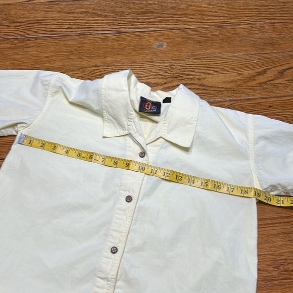Conga Line Caribbean Soul vintage pale yellow button front blouse. Size Medium - Picture 7 of 8